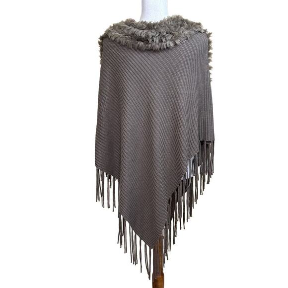 Chico's poncho/sweater, brown, one size, cozy, artsy, eclectic, layering - Picture 3 of 5